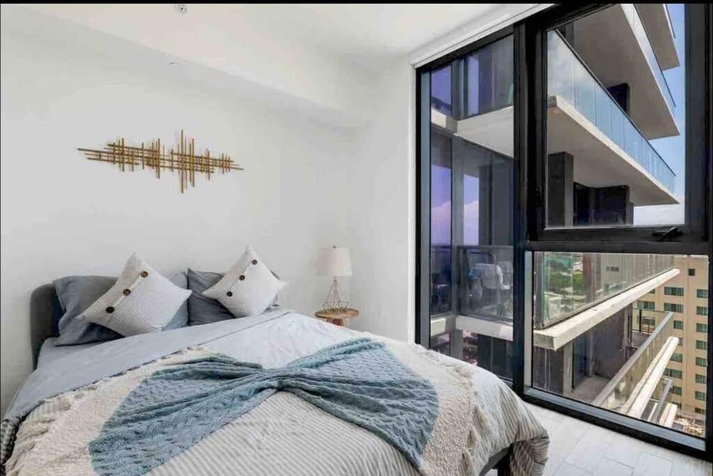 Gorgeous 2Br/2Bth In The Heart Of Miami Apartment Luaran gambar